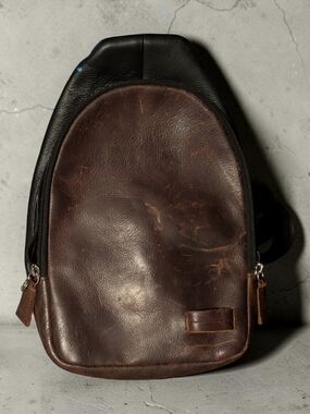 Overland Princeton Leather Sling Crossbody Bag Two-Tone Black Brown EDC